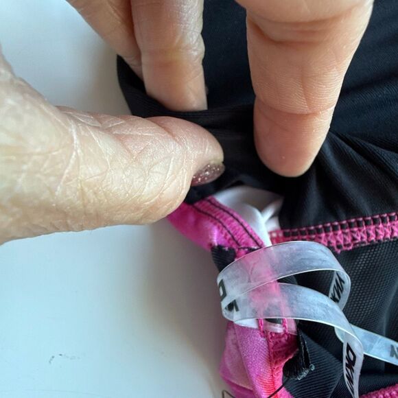 NWT DKNY pink abstract “mirage” tie back swimsuit  Size S - Picture 5 of 8